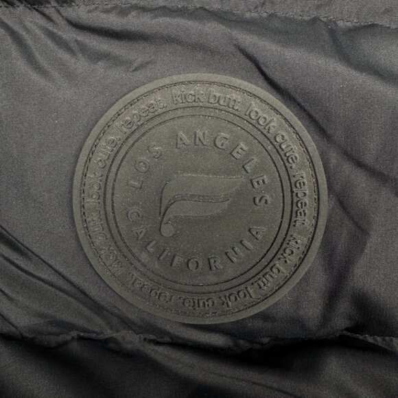 Fabletics Puffer Vest With Hood Women's Size 2XL fits Men's Size Small Black - Picture 7 of 9